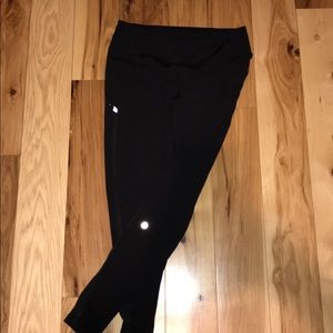 wunder under lululemon leggings with mesh inserts